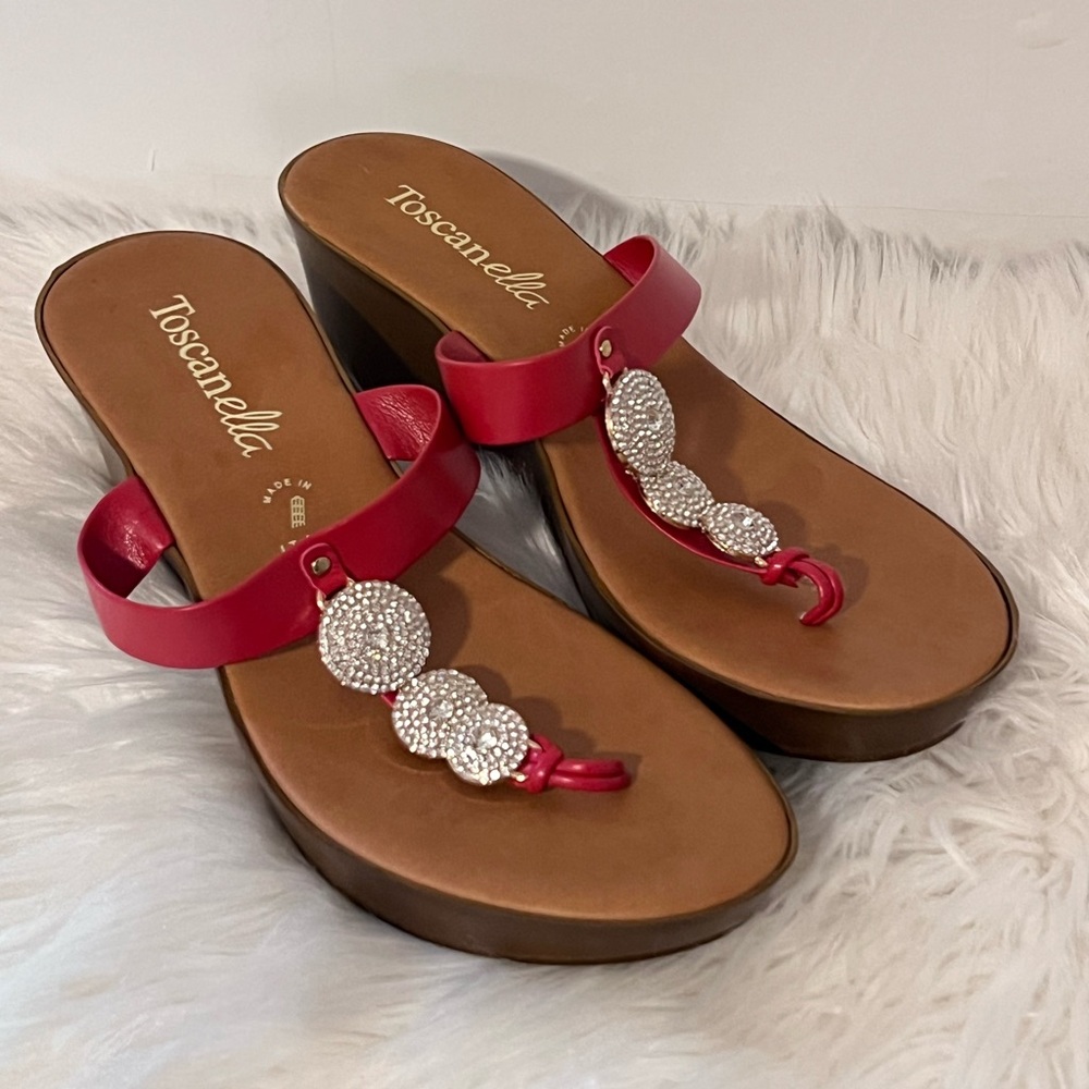 Toscanella made in Italy wedge sandals size 9